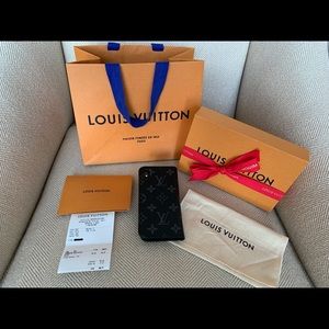 Louis Vuitton X/XS IPhone Folio Case